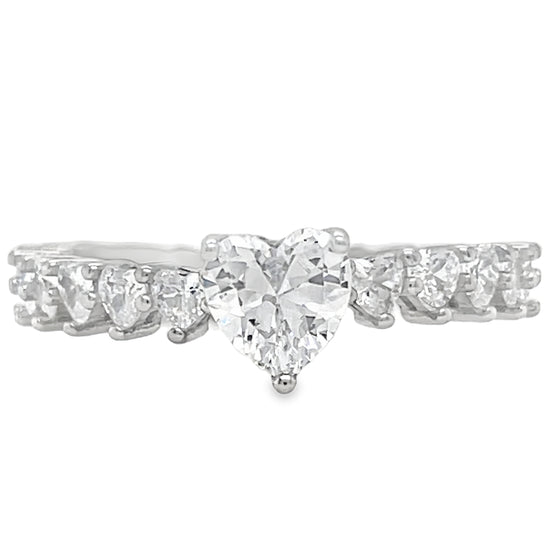 R940 Heart Eternity Ring