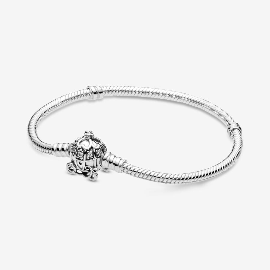 M453 Kids Cinderella Charm Bracelet 16cm