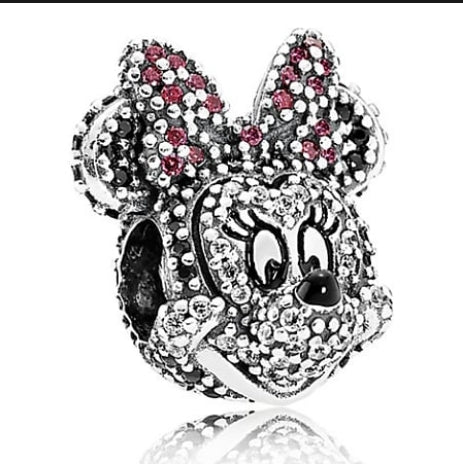 D2093 Girl Mouse Charm