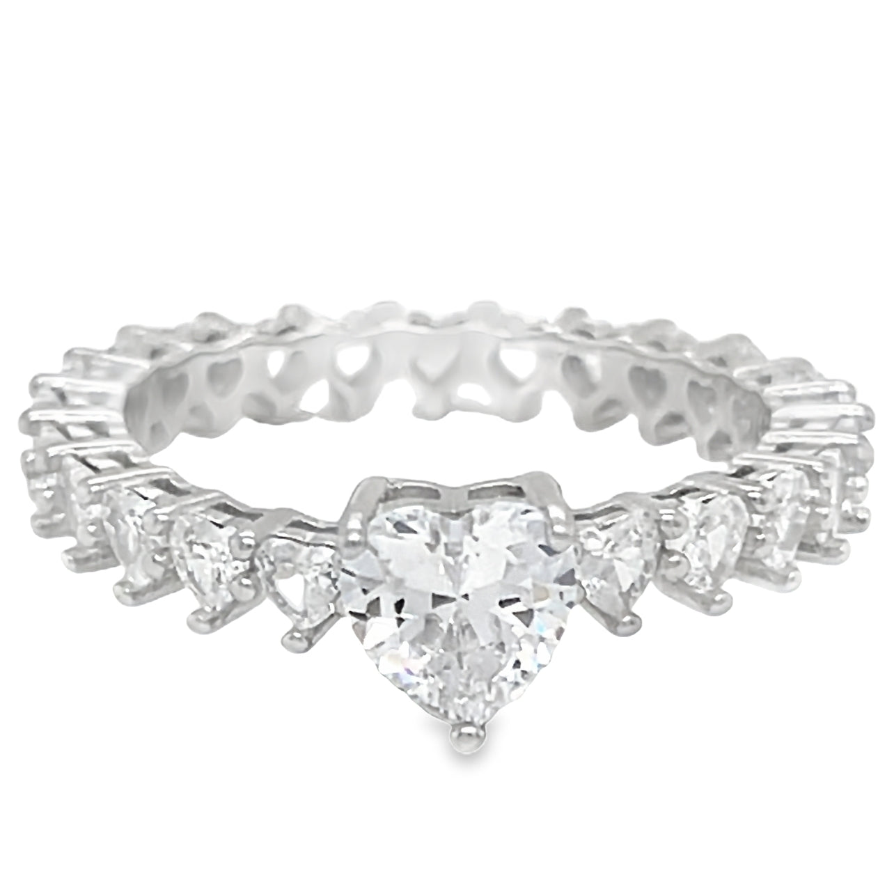 R940 Heart Eternity Ring