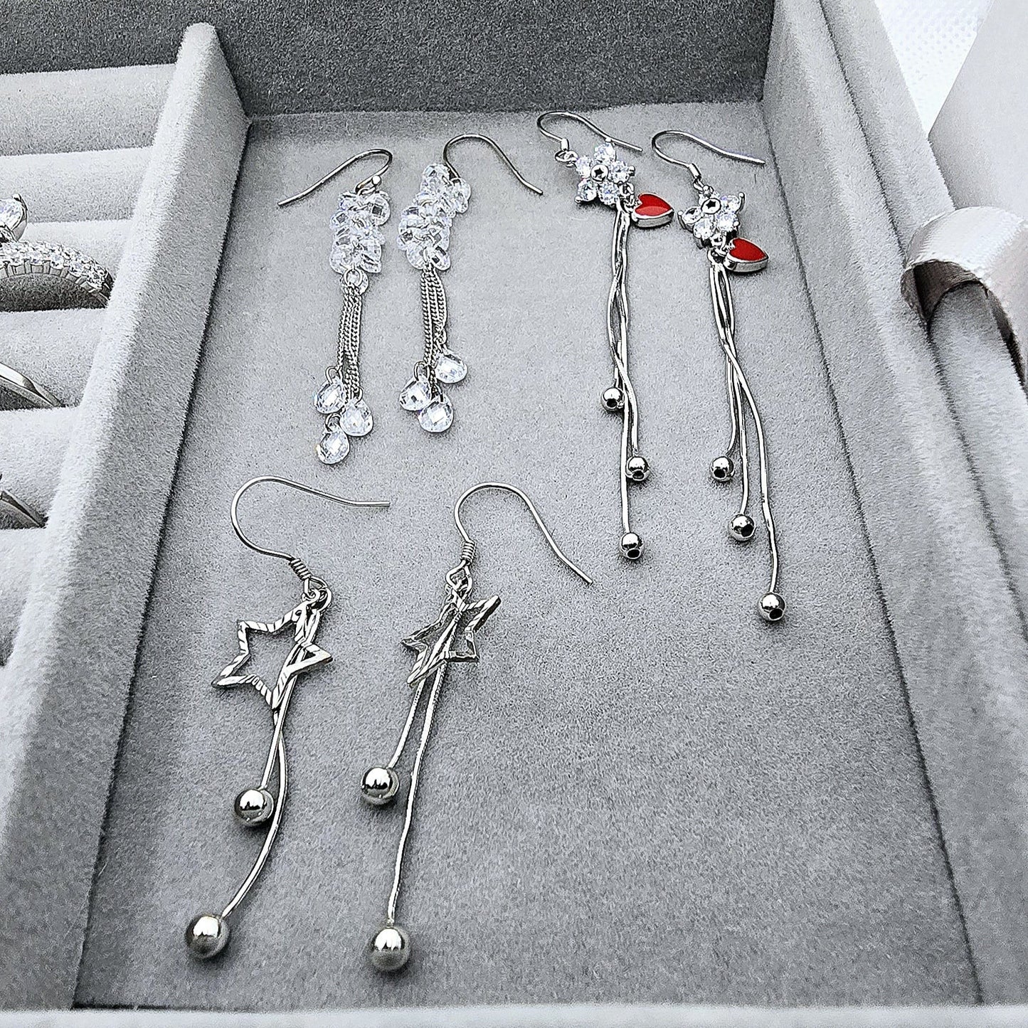 P281 Red Heart Ball Pendant Hook Earrings