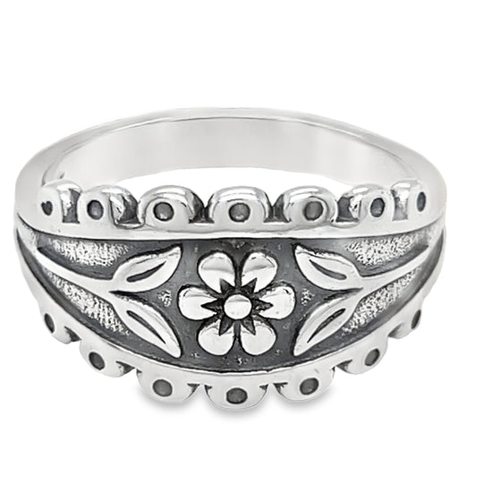 R969 Embossed Flower Ring