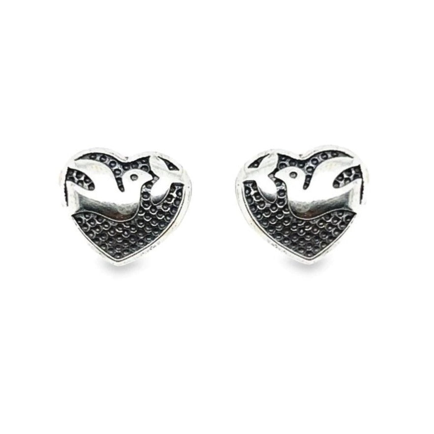 A421 Aretes con poste de corazón de paloma