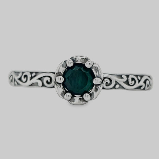 Anillo de piedra verde R1000