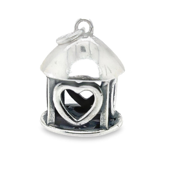 D447 Bird House Heart And Clover Design