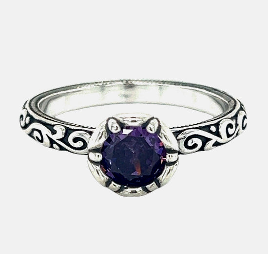 Anillo de piedra violeta con flor R989