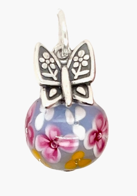 D2077 Butterfly With Flowers Pendant