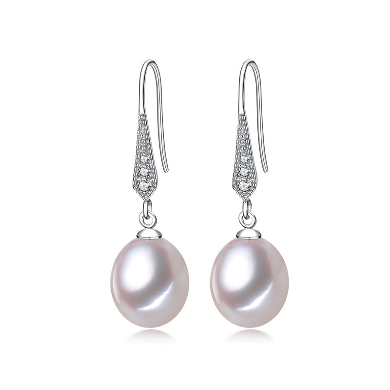 P574 Freshwater Pearl Dangle Earrings