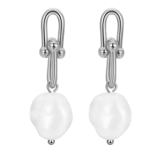 P567 Brand Freshwater Pearl Earrings