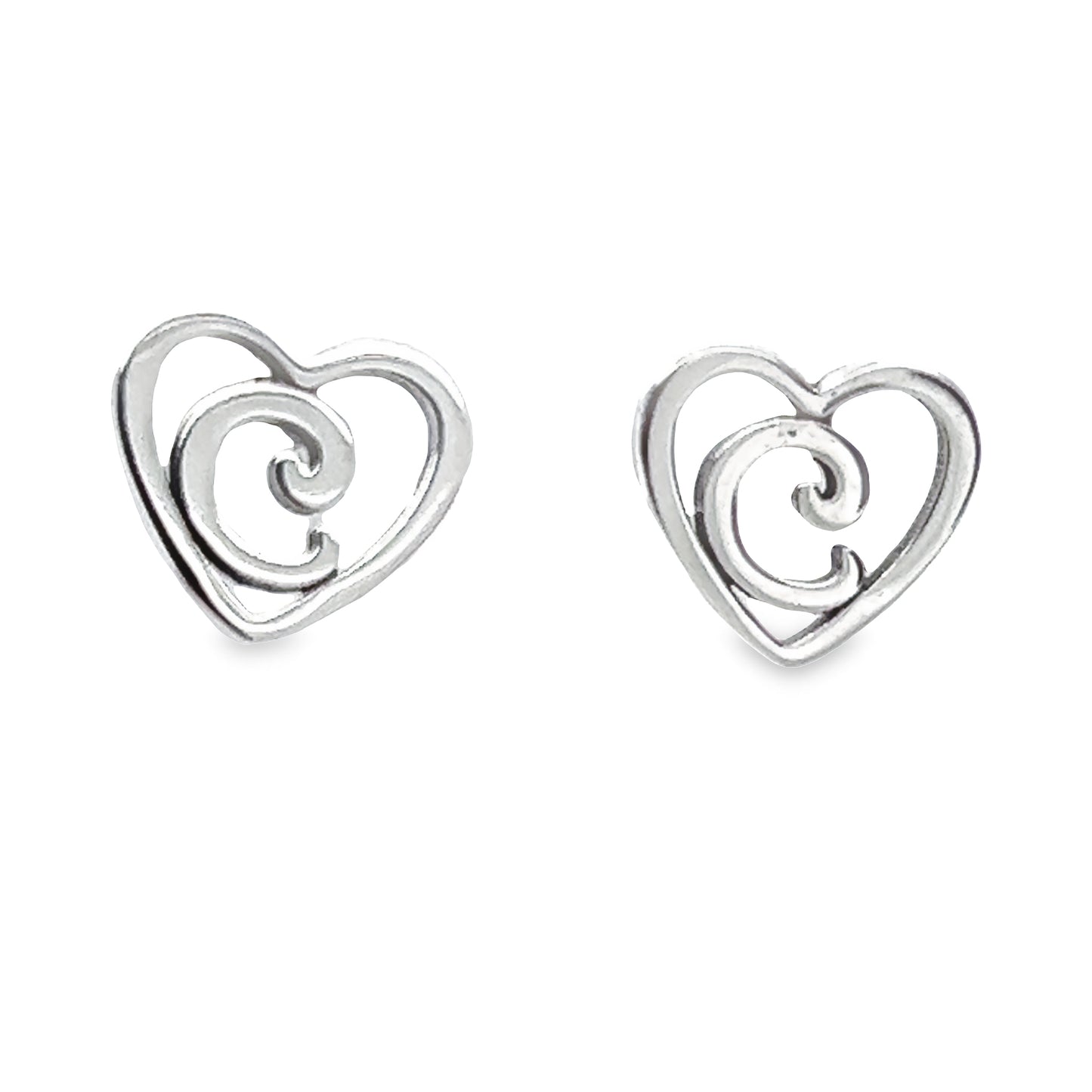 A427 Heart Letter C Post Earrings