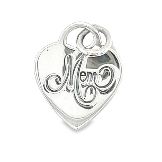 D563 Mom Heart Pendant