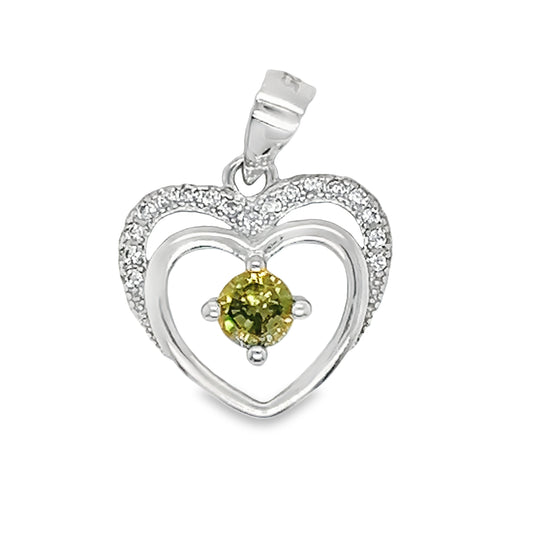 D587 Colgante de corazón verde con pavé de CZ