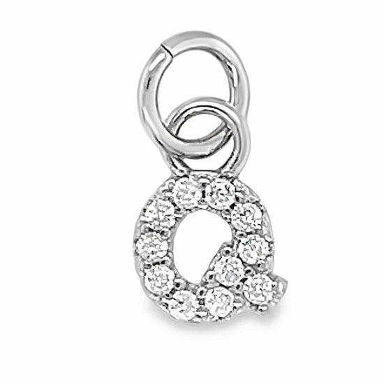 D783 Letter Q CZ Pave Pendant