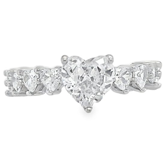 R940 Heart Eternity Ring