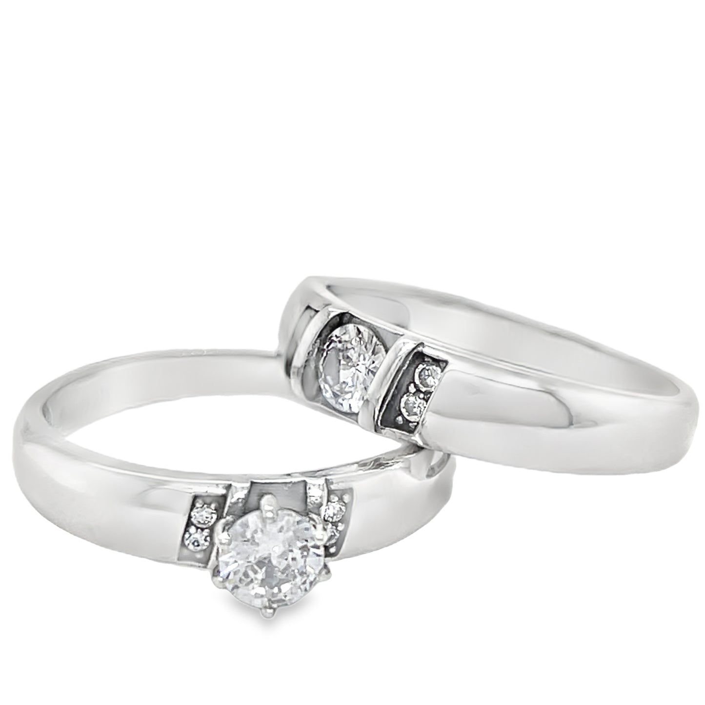 R686 Engagement Ring