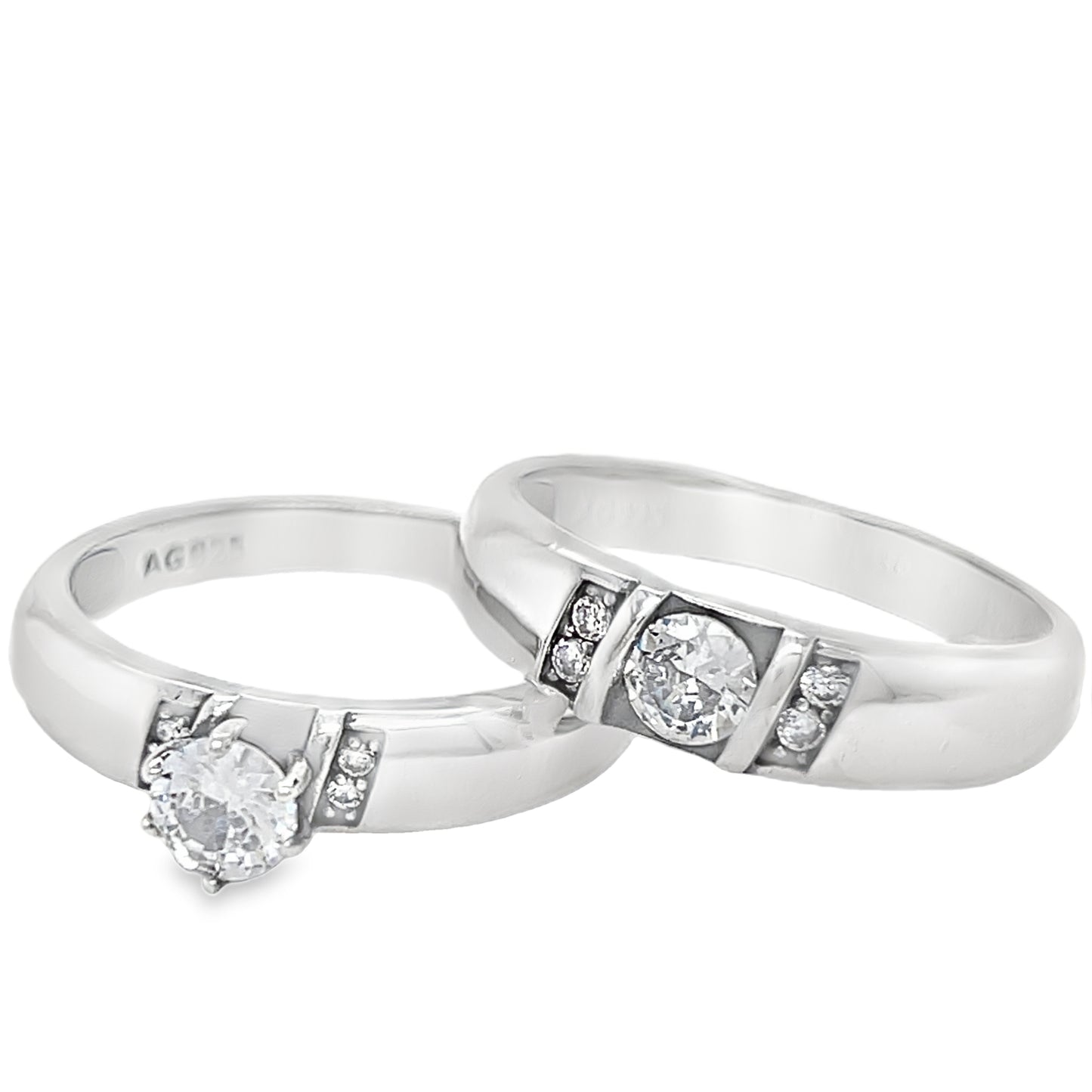 R686 Engagement Ring