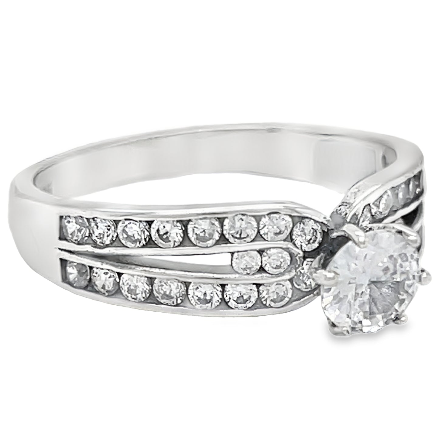 R702 Engagement Ring