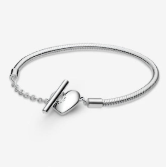 Pulsera con barra en forma de T y corazón M449