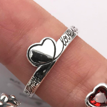 R882 Love You More Heart Ring