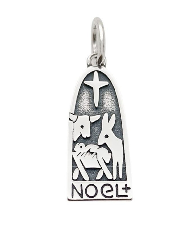 D2156 Noel Birth Of A Savior Pendant