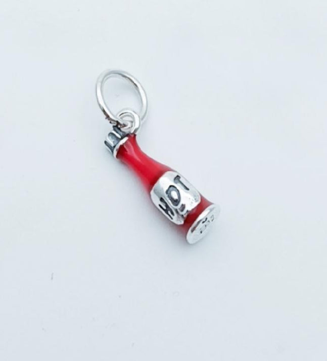 D2129 Hot Sauce Pendant