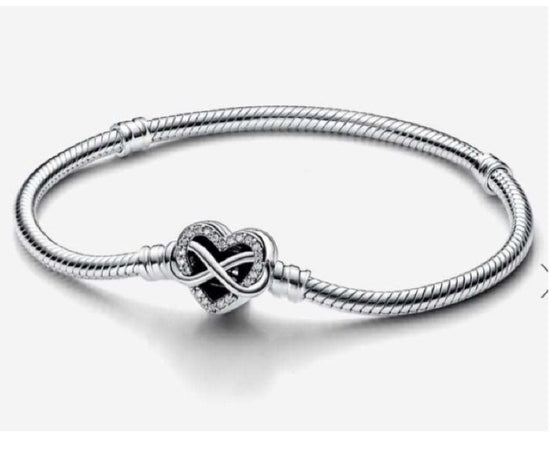 M417 Pulsera con dije de corazón infinito