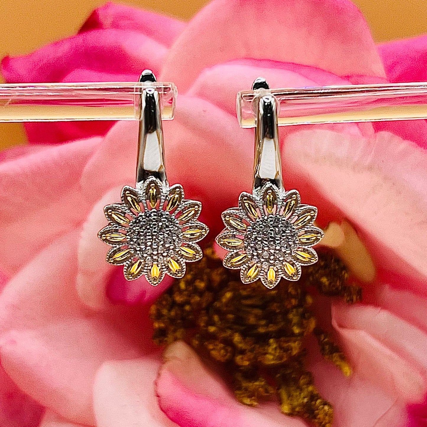 P51 Sunflower Earrings With Gold Pedals