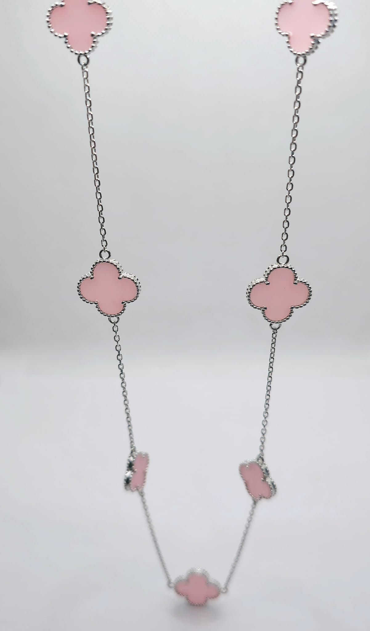 CA561 Pink Clover Necklace