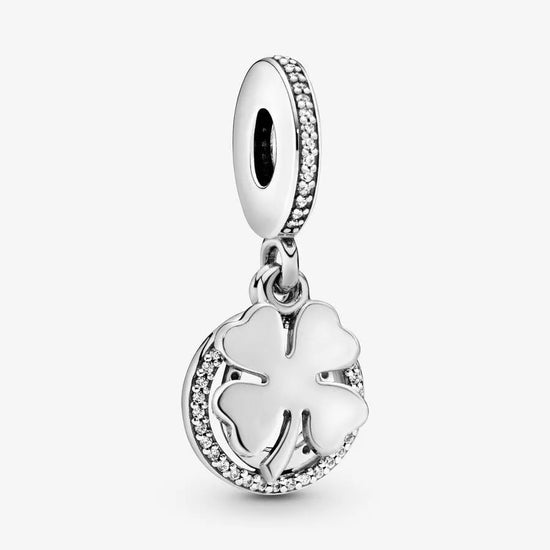 D2229 Luck Clover Horeshoe Charm