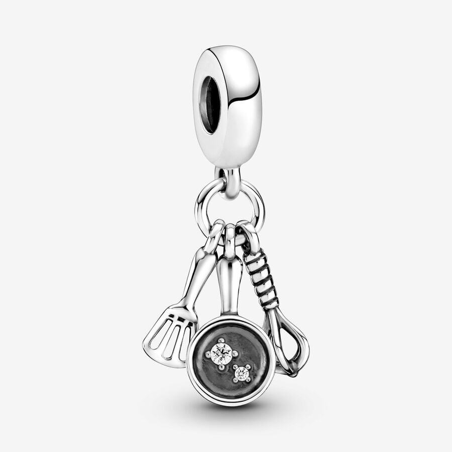 D2218 Cooking Charm Pendant