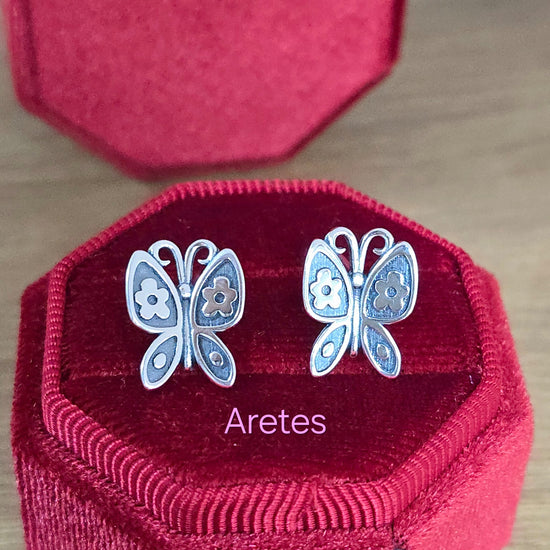 A952 Butterfly Earrings