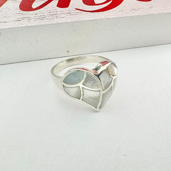 Anillo con piedra de corazón y perla grande R1081