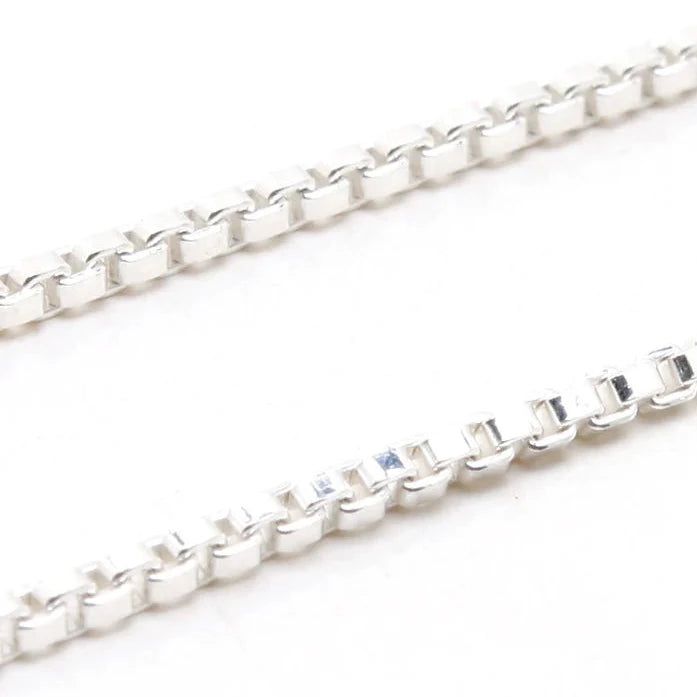 CA527 2.2mm Adjustable Box Chain 24in