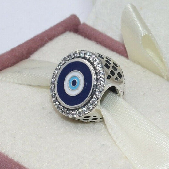 D2376 Eye Charm