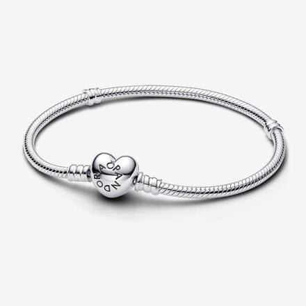 M513 Pulsera con dije de corazón