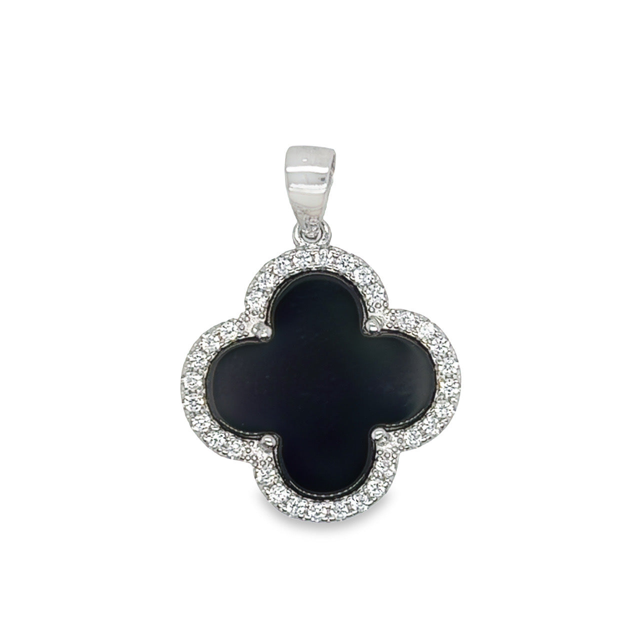 D1540 Blcak Flower Pendant