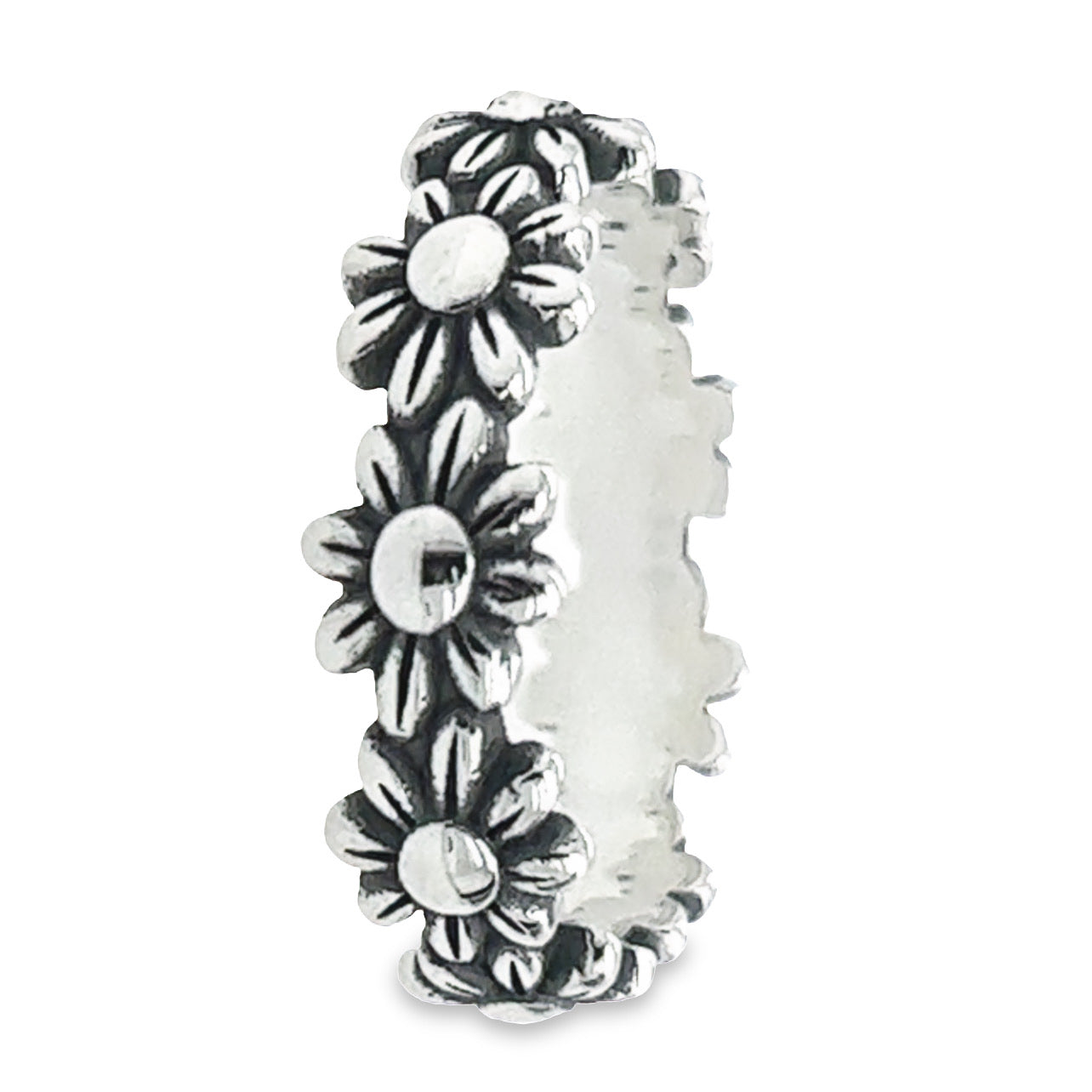 R104 Flower Ring