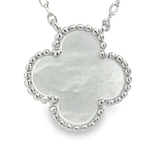 CA161 White Flower Necklaces