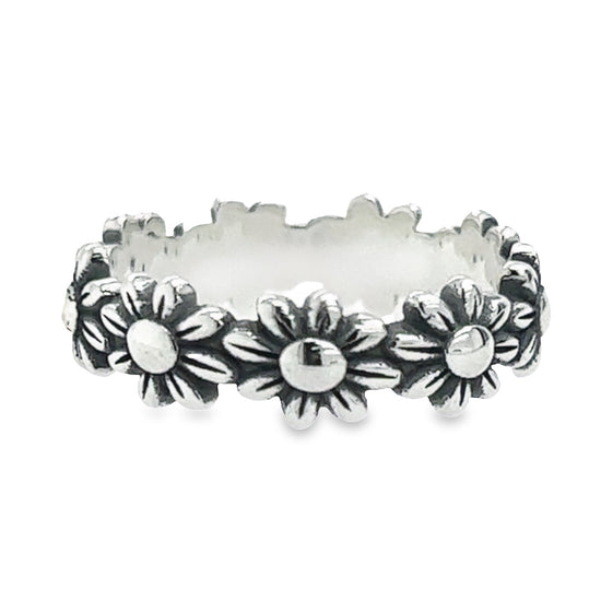 R104 Flower Ring