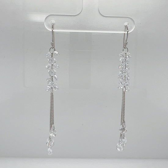 Load and play video in Gallery viewer, P471 CZ Long Earring
