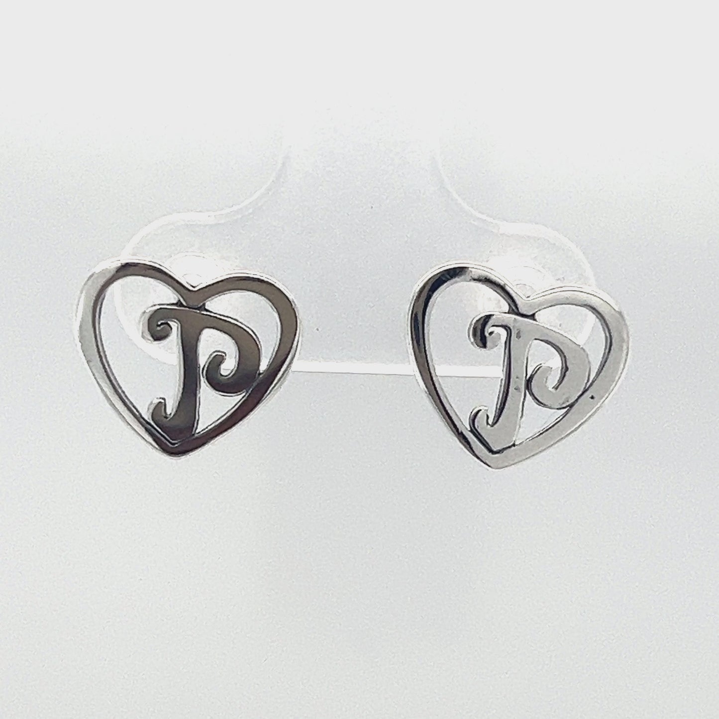 Load and play video in Gallery viewer, A433 Heart Letter P Post Earrings
