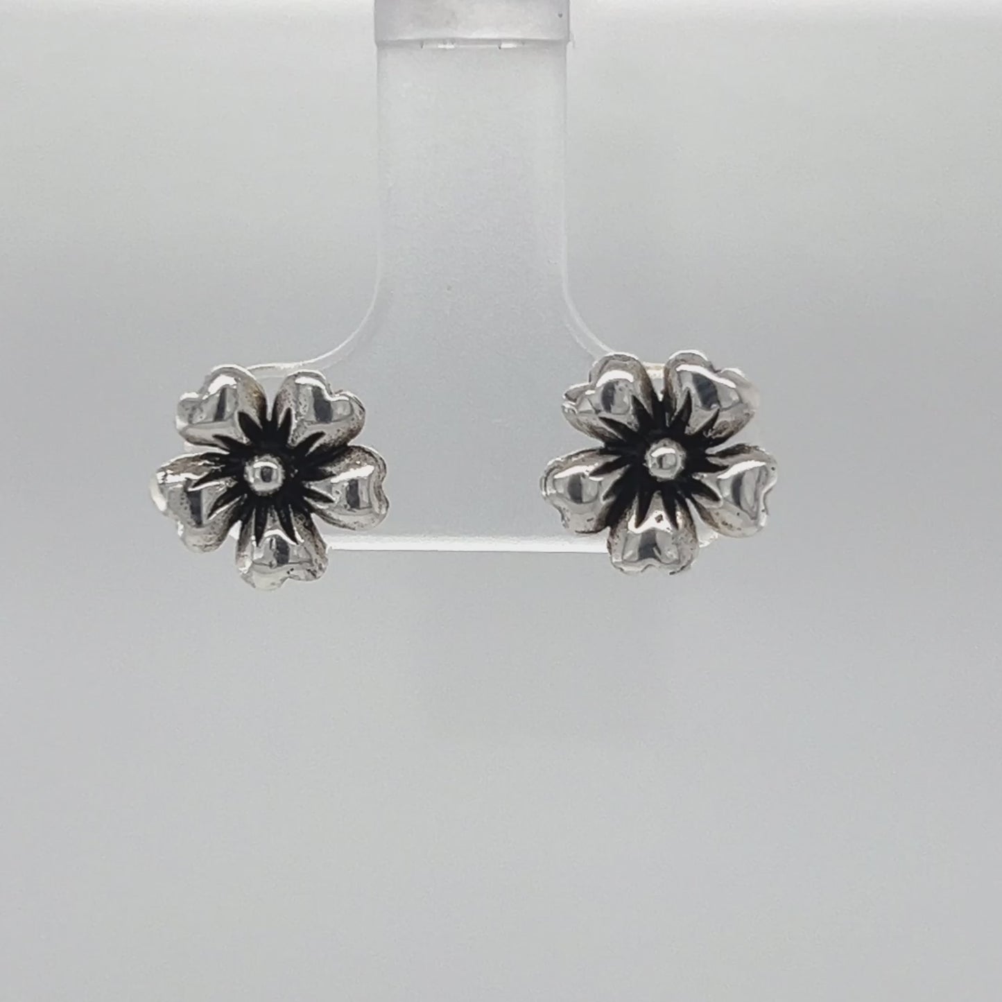 Load and play video in Gallery viewer, A831 Flower Post Earrings
