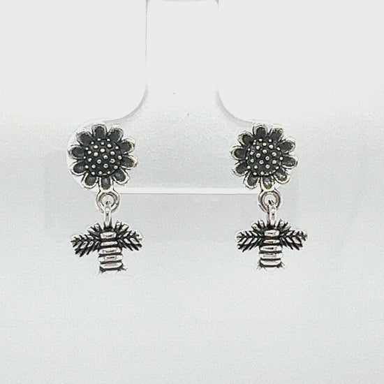 Load and play video in Gallery viewer, P4775 Flower With Bee Post Earrings
