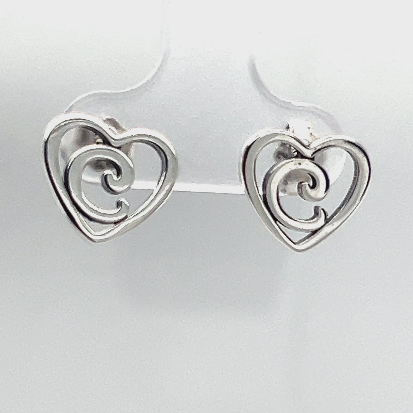 Load and play video in Gallery viewer, A427 Heart Letter C Post Earrings
