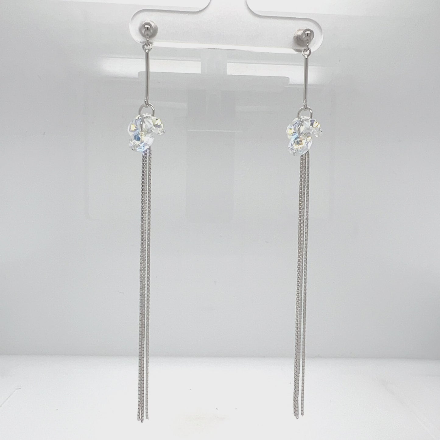 Load and play video in Gallery viewer, P458 3 CZ Stones Long Earrings
