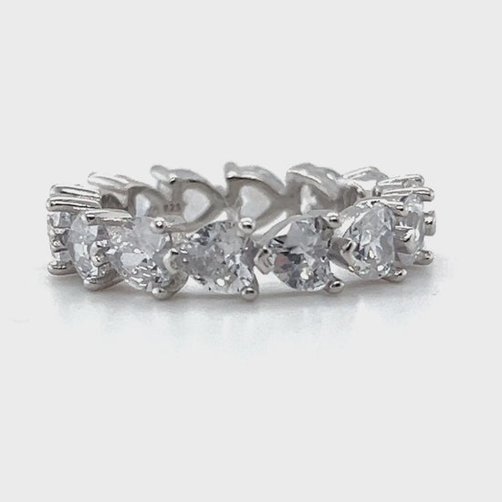 R977 Heart Eternity Band Ring