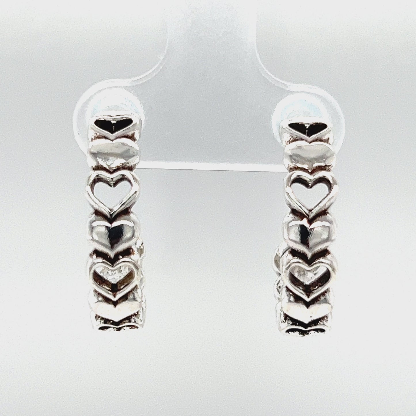 Load and play video in Gallery viewer, P505 Heart Linked Hoops Earrings
