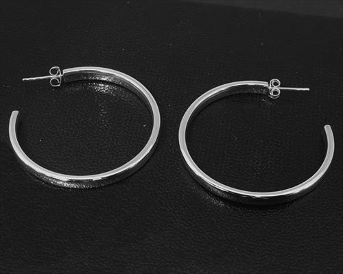 P558 Square Hoop Post Back Earrings