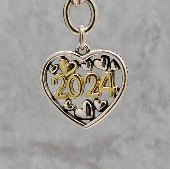 D1945 2024 Heart Pendant