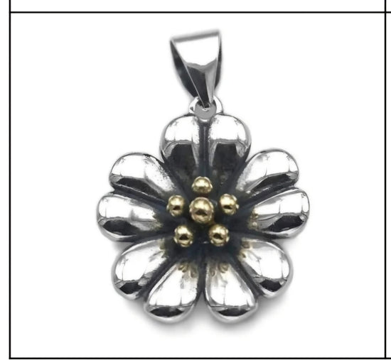 D1930 Flower With Gold Pendant